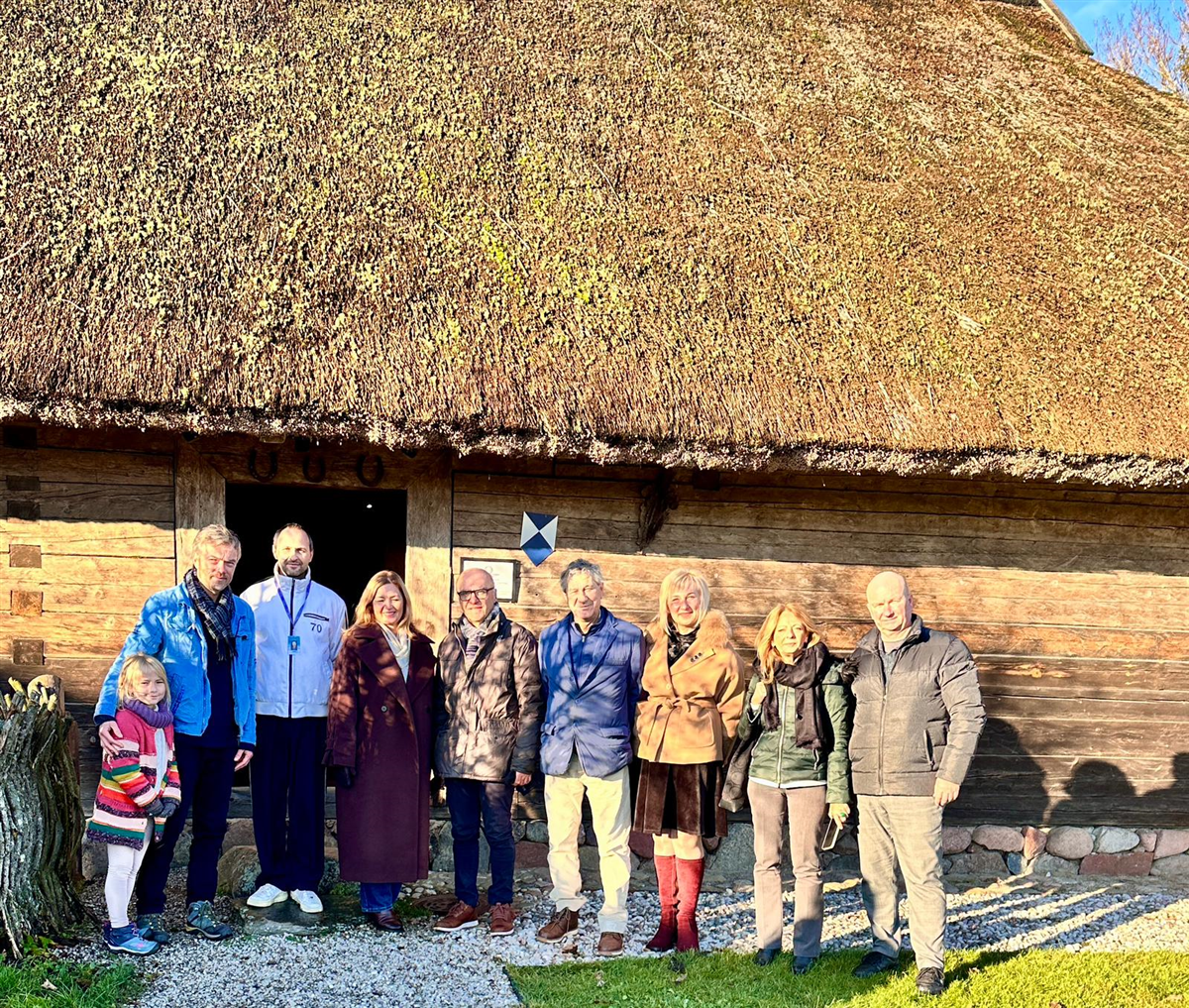 WhatsApp Image 2025-11-23 at 115253